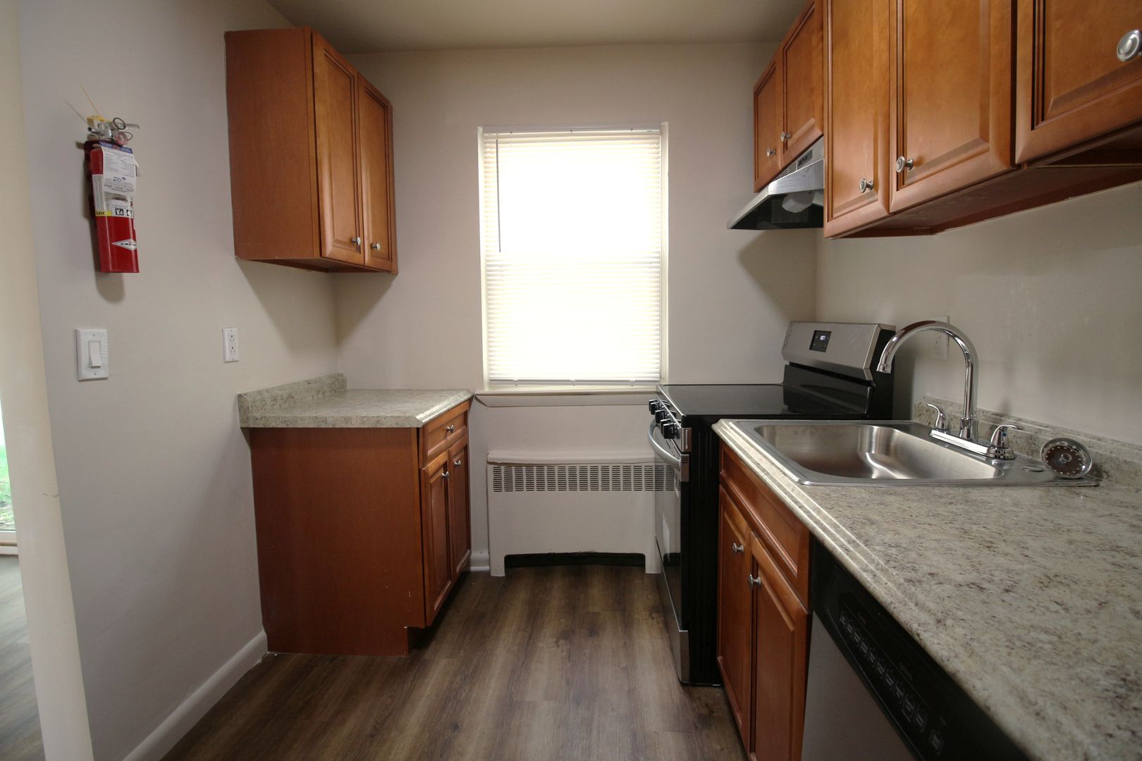 Middletown Apartment: 100-700 Stratford Lane