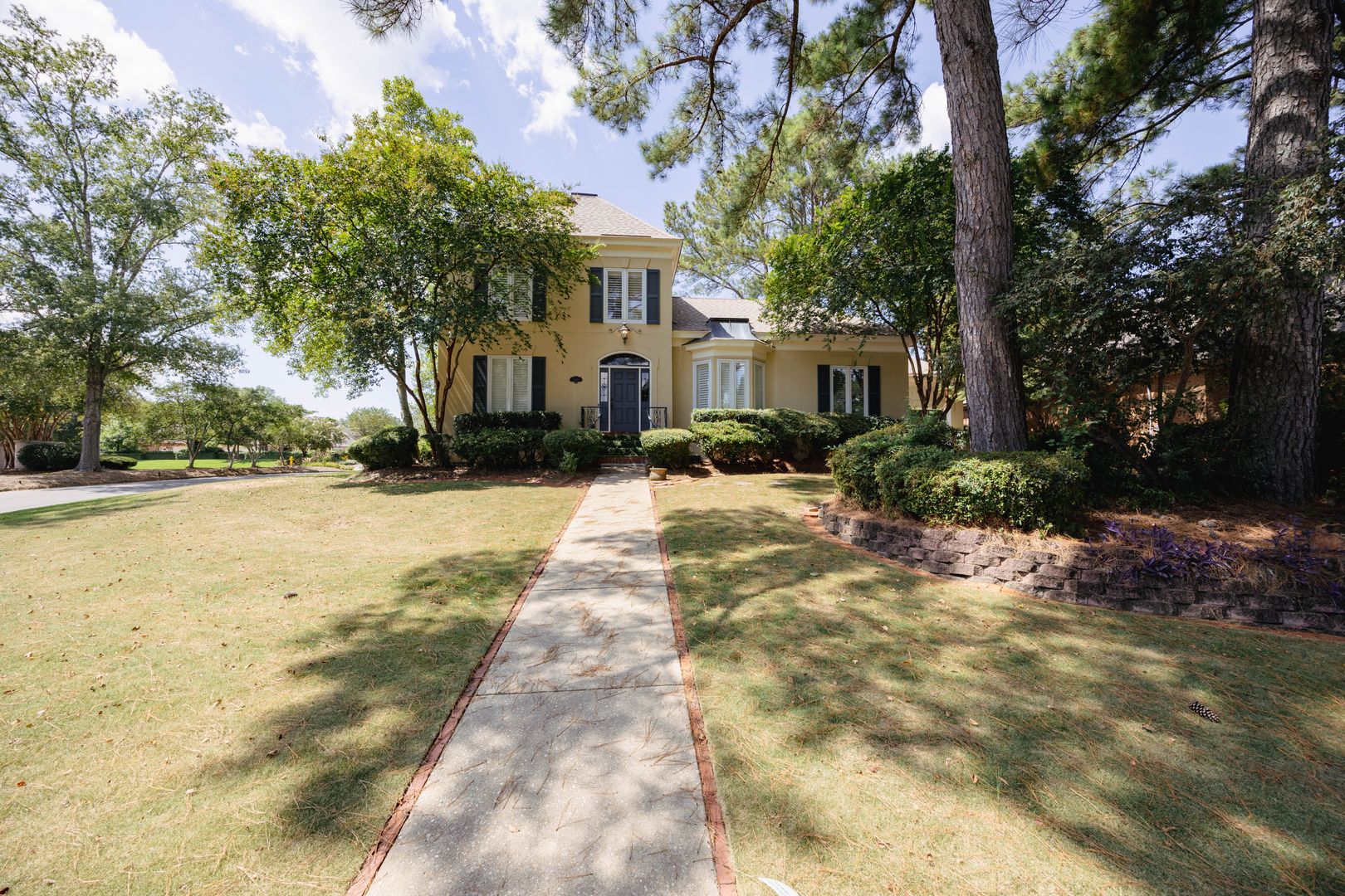 Montgomery House: 9411 Dunleith Dr.