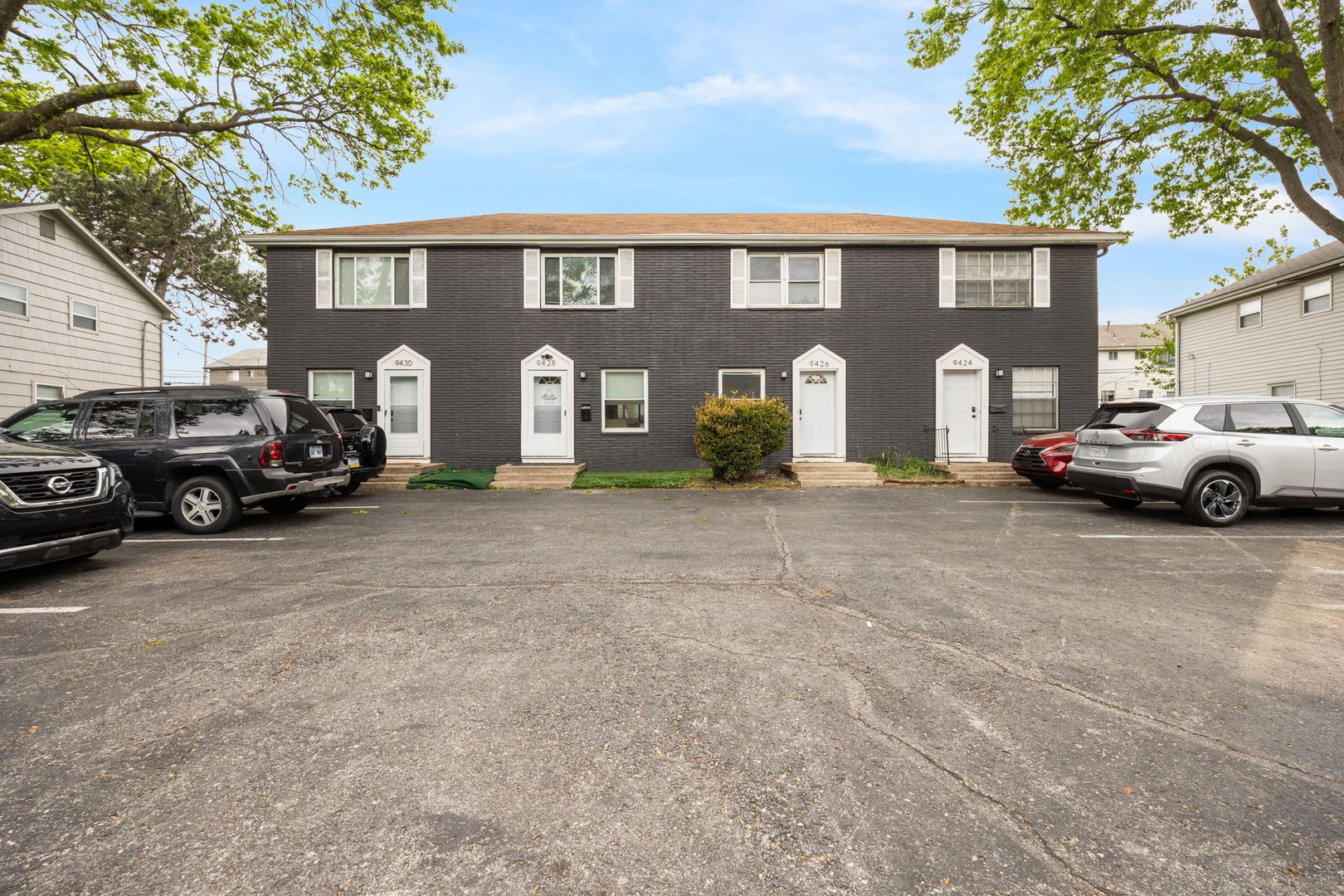 Overland Park Apartment: 9424-9430 Reeder Ave