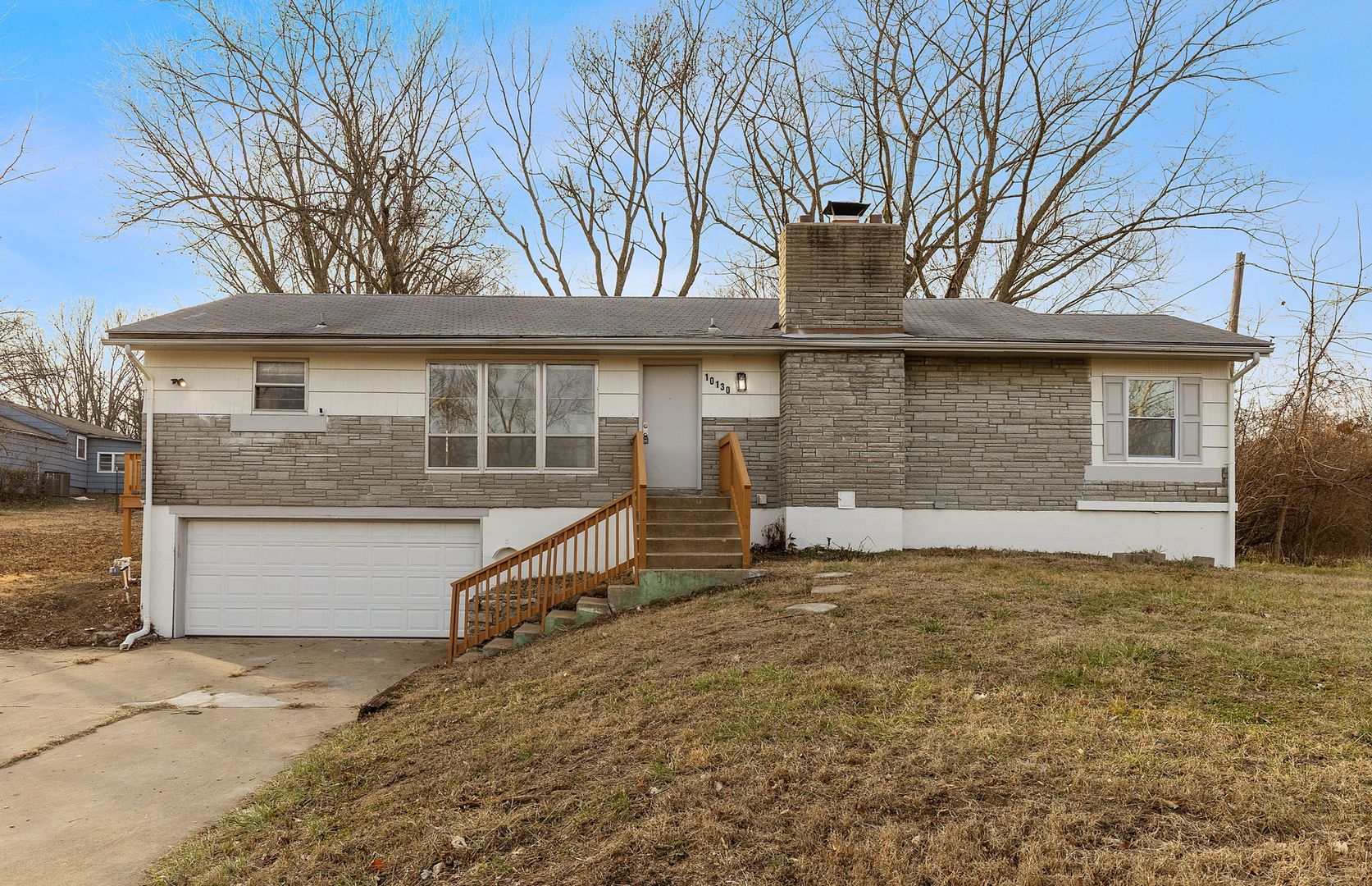 Kansas City House: 10130 Tullis Ave