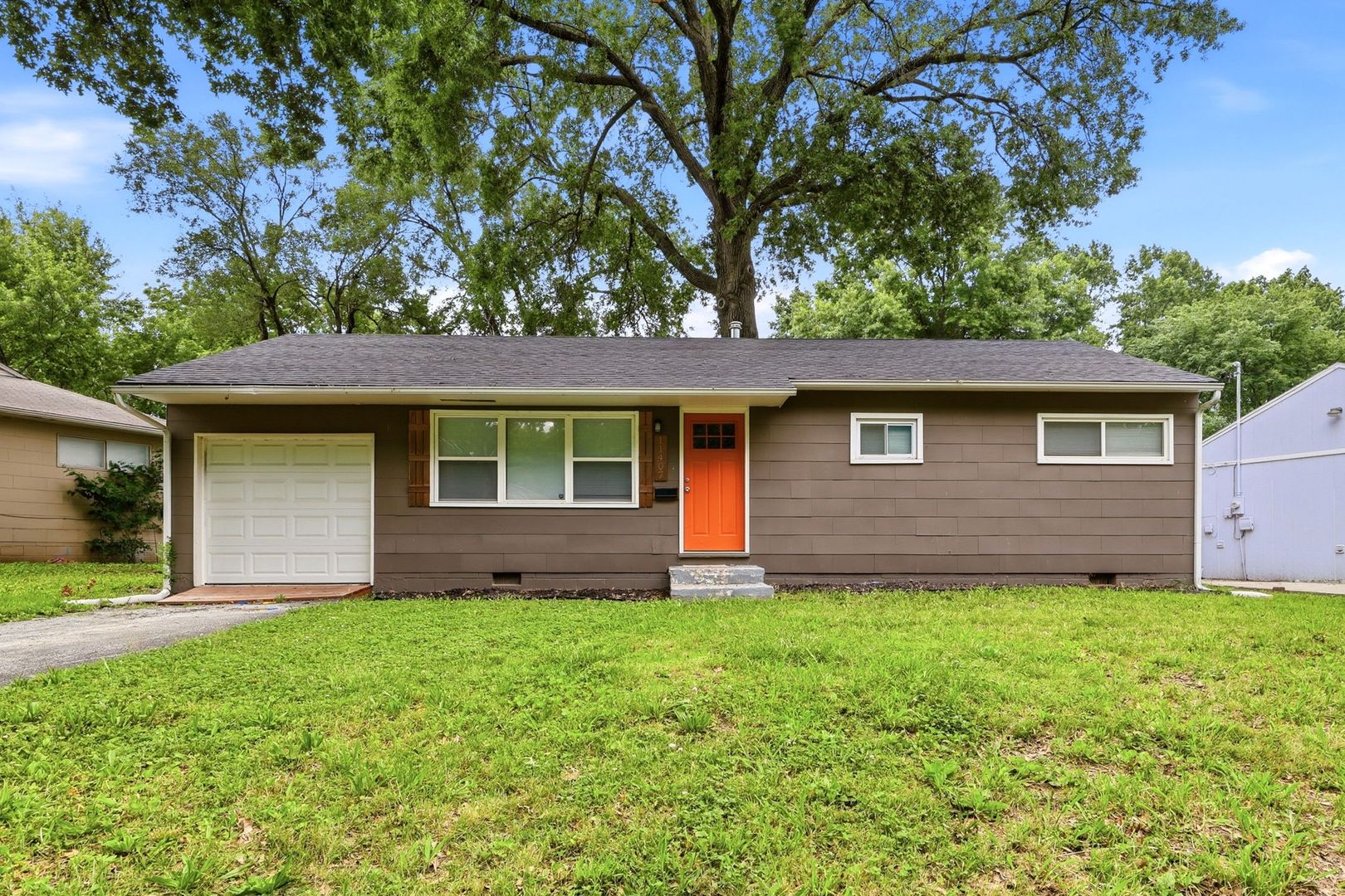 Kansas CIty House: 11407 Winchester Ave