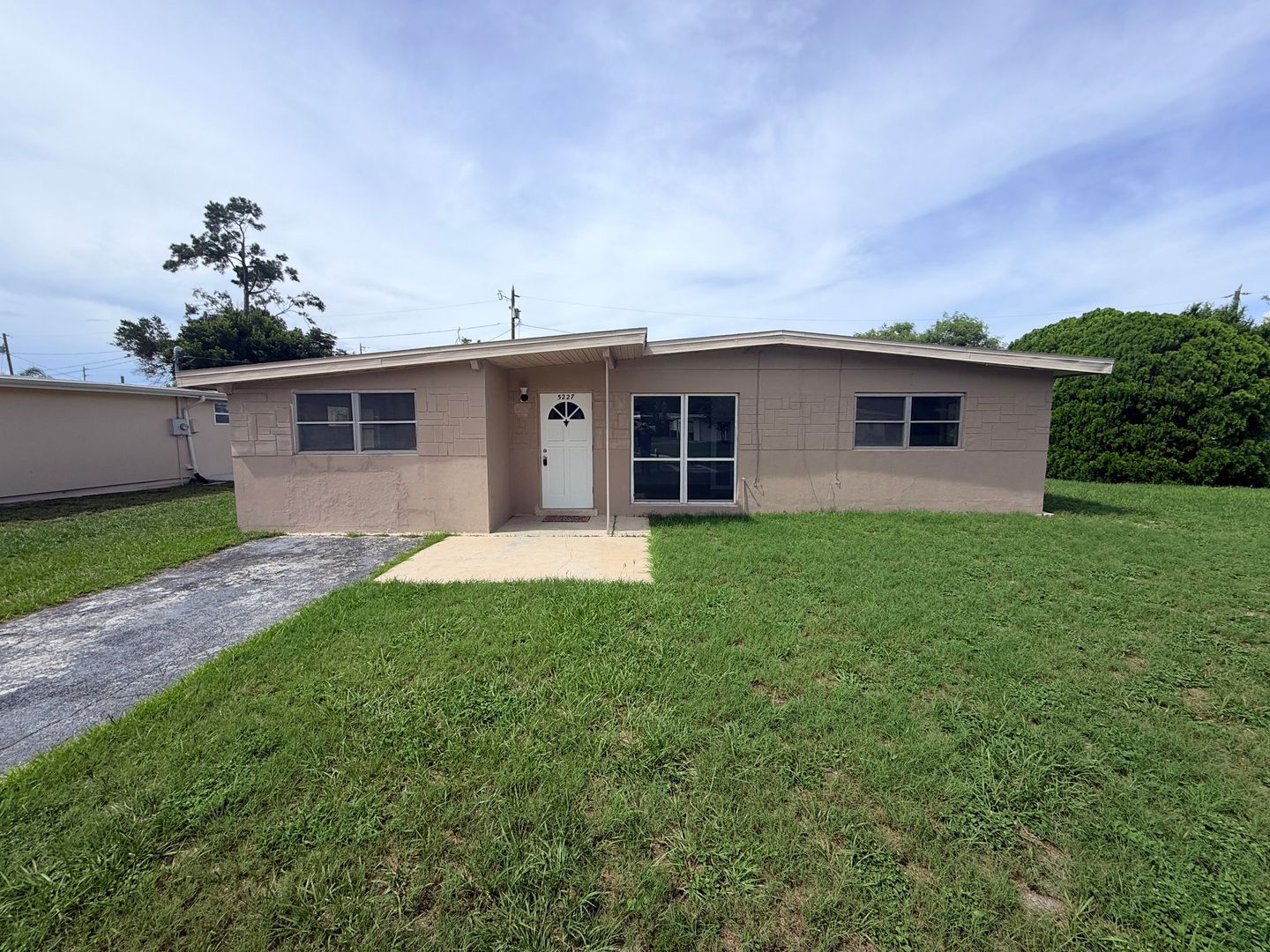 NEW PORT RICHEY House: 5227 TANGERINE DR