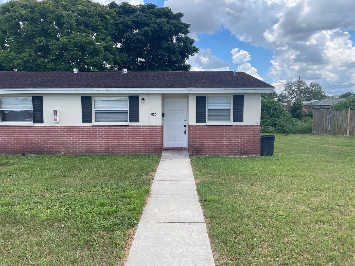 NEW PORT RICHEY House: 4126 SHORELINE DR