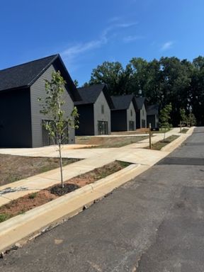 Brand New Construction in Rutherfordton! Walk to downtown!