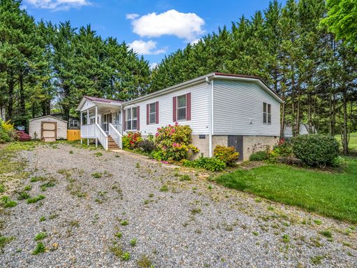 Well-Maintained 3BR/3BA Home Near Downtown Black Mountain – photo 1