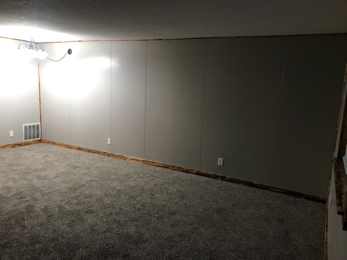 Jefferson City Apartment: 126 Marshall St