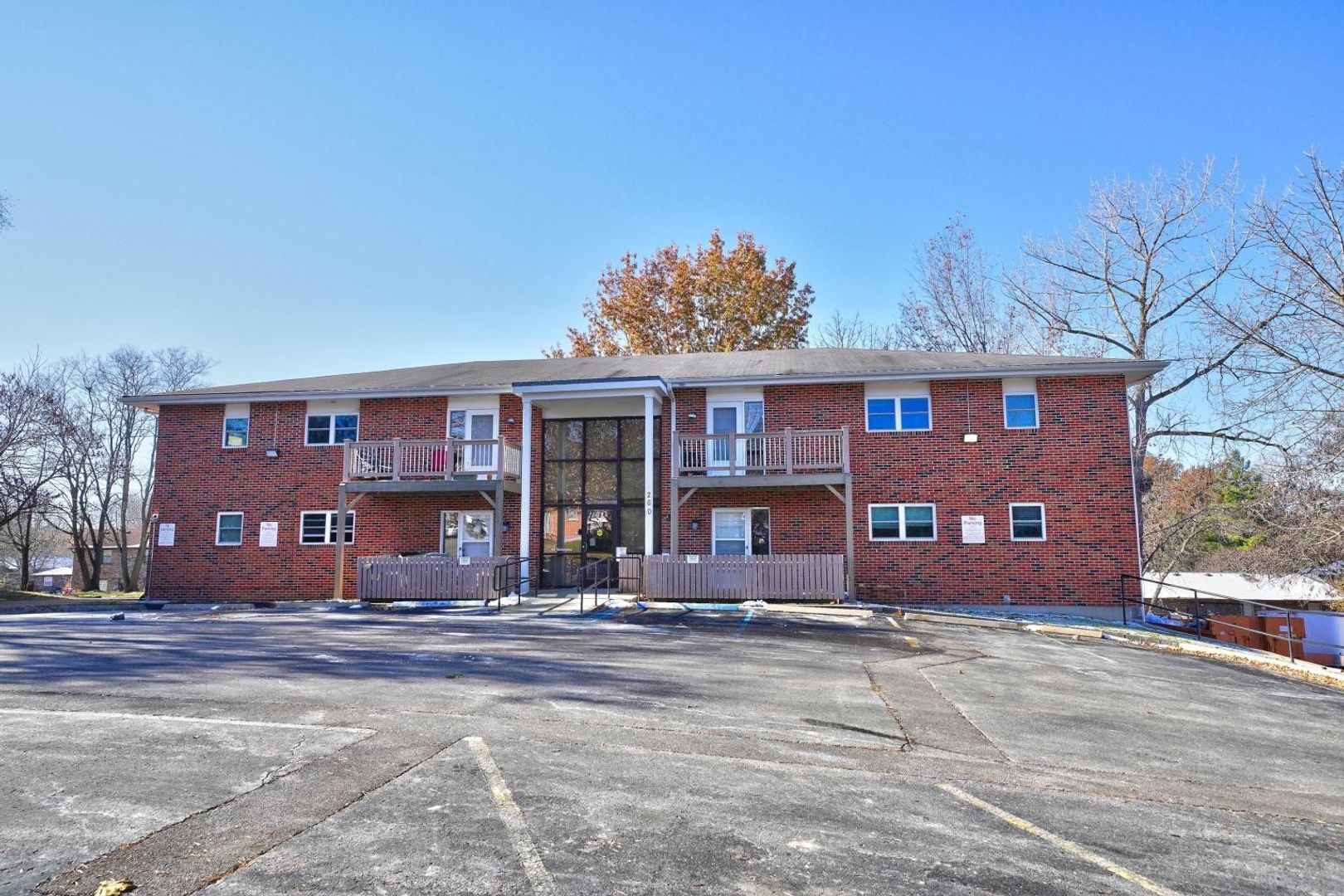 Columbia Apartment: 260 Apple Tree Ct