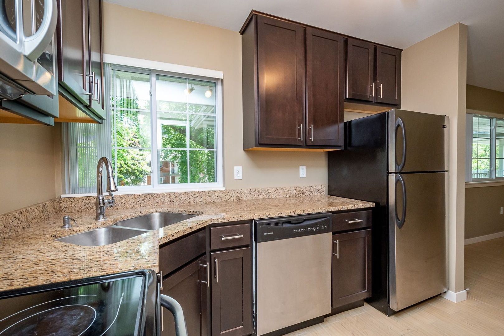 Coralville Apartment: 207.5 6th Street Units 1 - 10