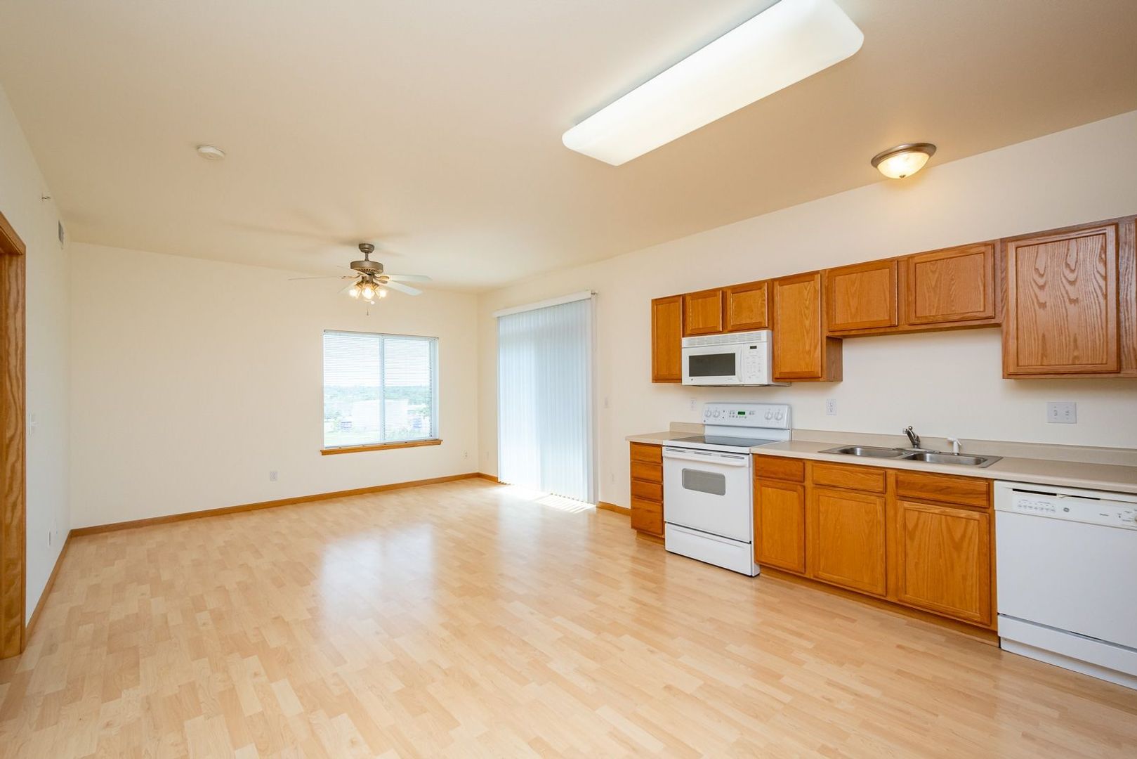 Coralville Apartment: 29 Redtail Bend Units 1 - 36