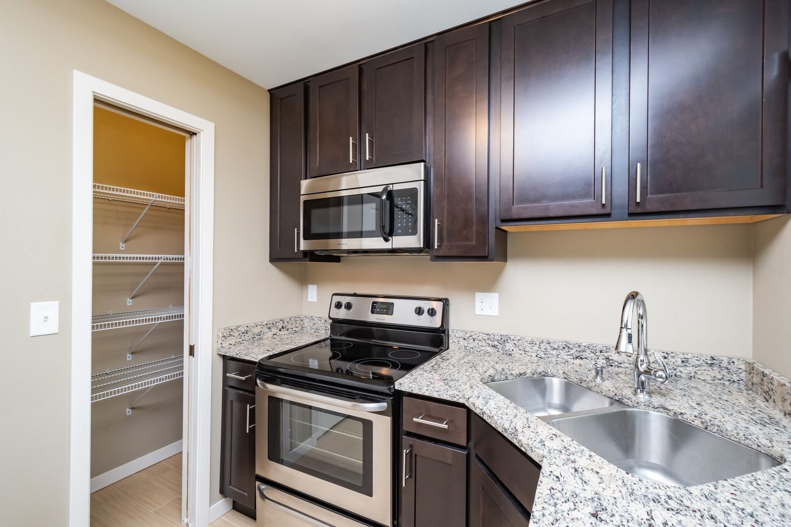 Coralville Apartment: 205 6th Street Units 1 - 10