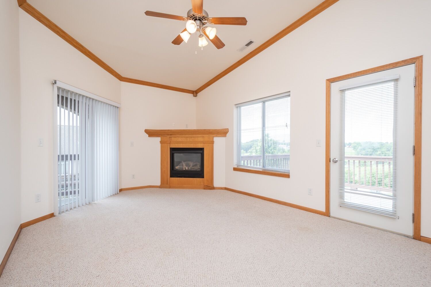 Coralville Apartment: 30 Redtail Bend Units 1 - 12