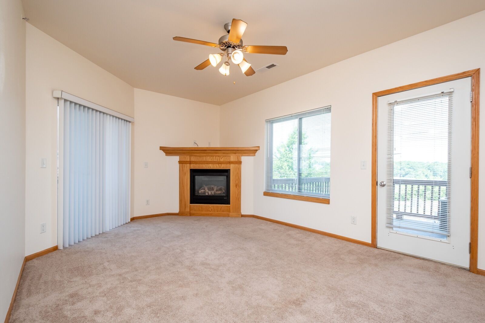 Coralville Apartment: 30 Redtail Bend Units 1 - 12