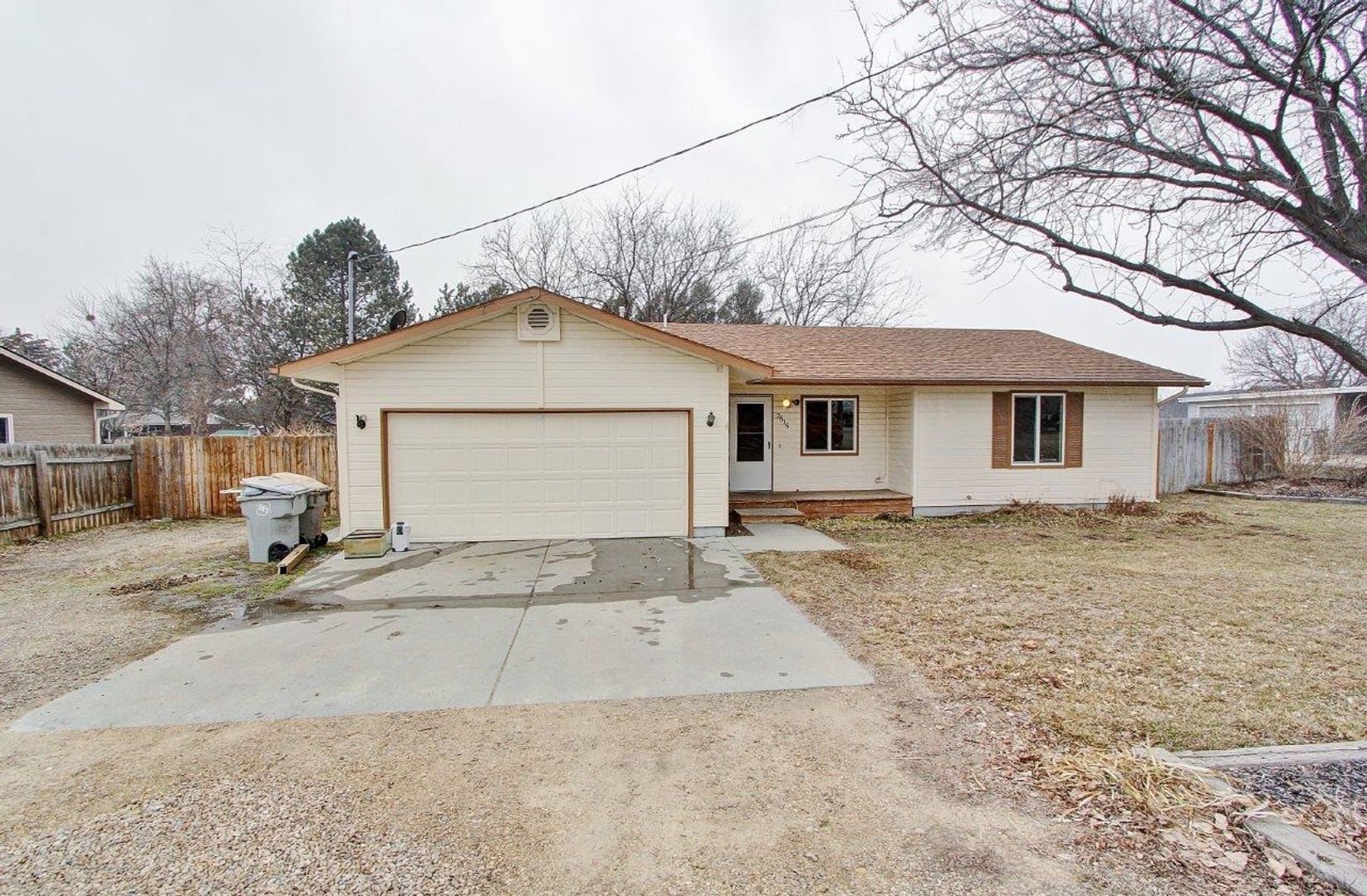 Caldwell House: 2616 Airport Ave