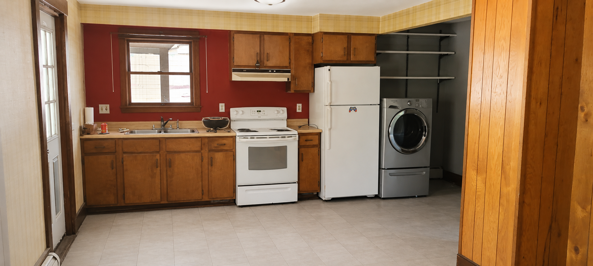 Bethel Apartment: 438 South Main Street
