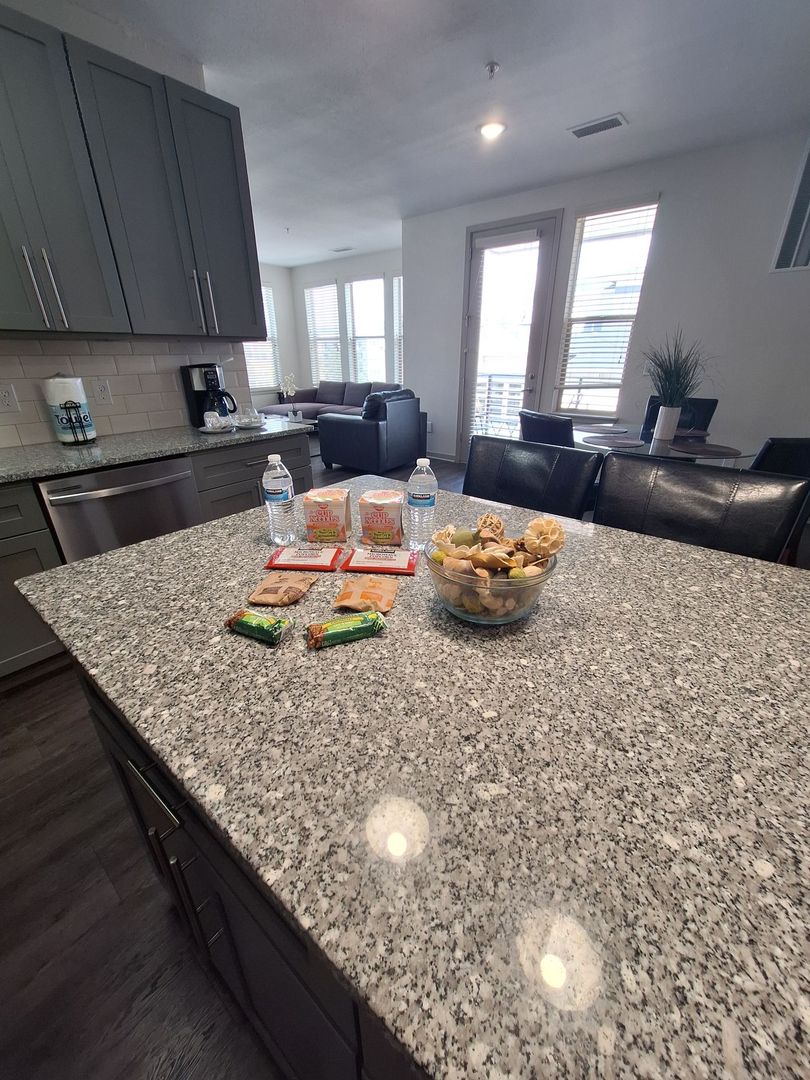 Broomfield Apartment: 13593 Via Varra Road