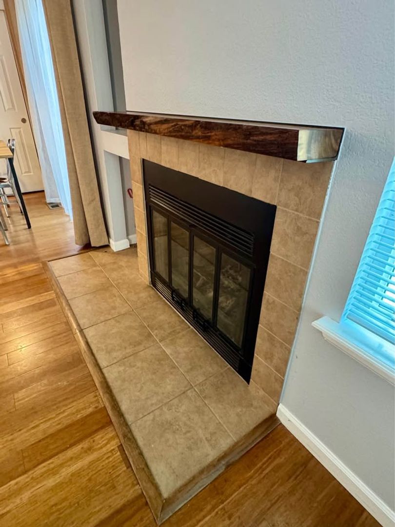LO-4871 White Rock Circle #G 9 of 12