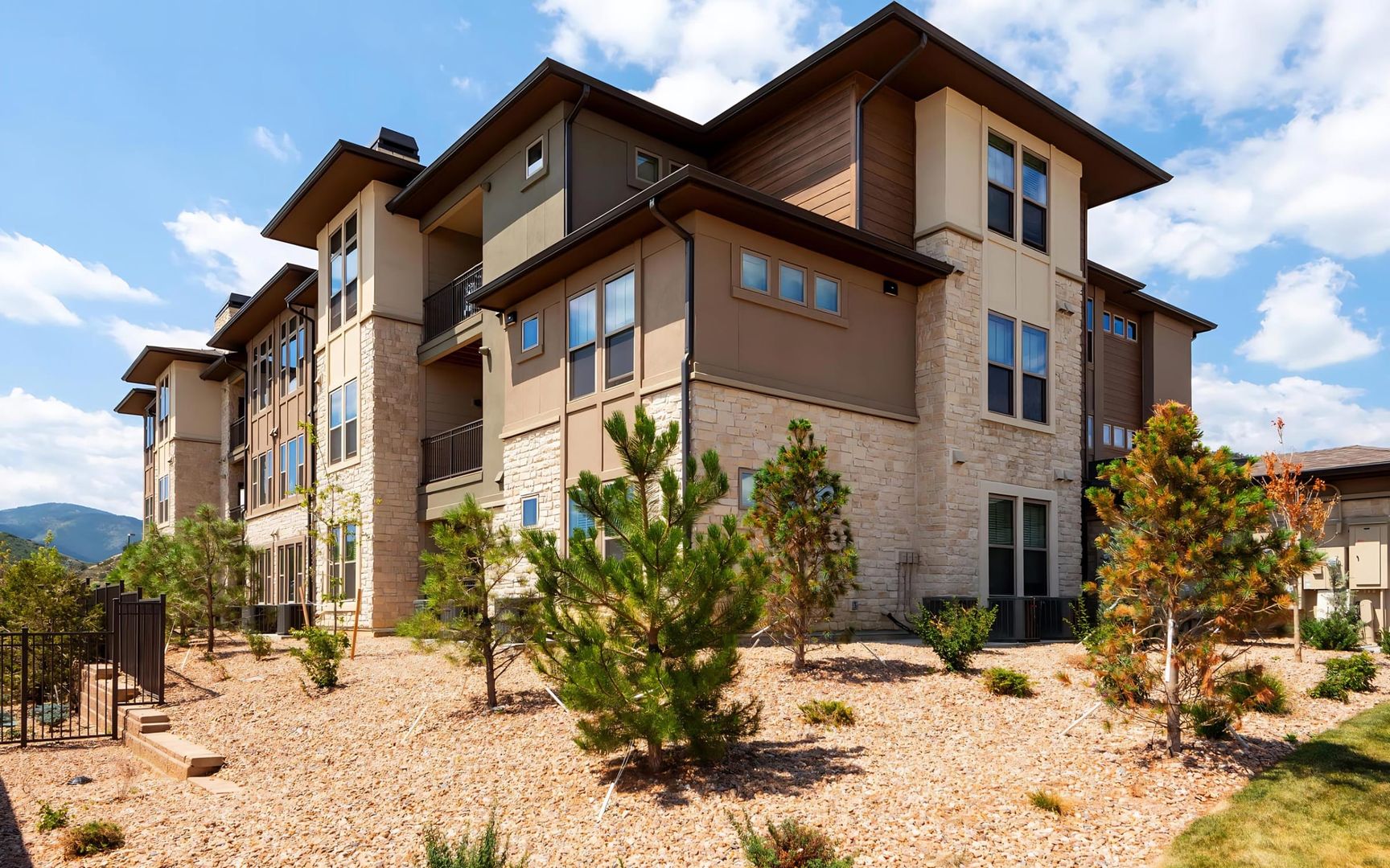 Littleton Apartment: 8630 S Oak Circle