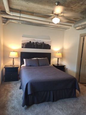 Mid to Short Term, Fully Furnished all Inclusive Executive Rental in Downtown Denver Co. – photo 1