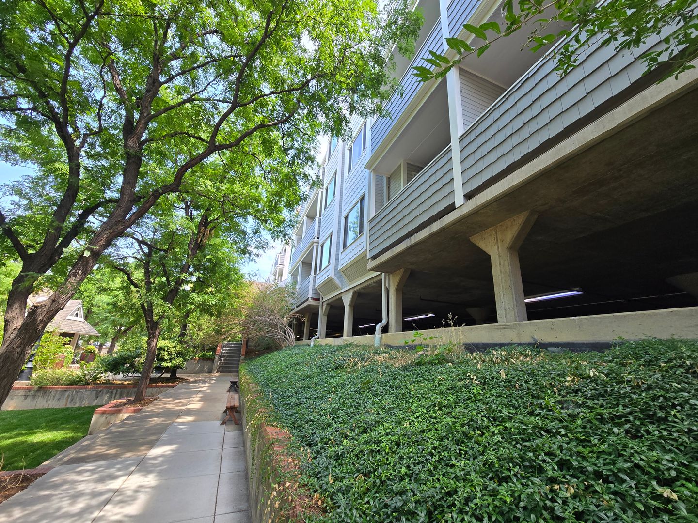 Boulder Condo: 2201 Pearl Street #217