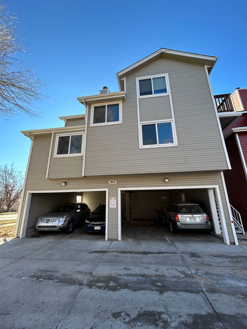 Boulder Condo: 3021 Kings Ridge Blvd #2
