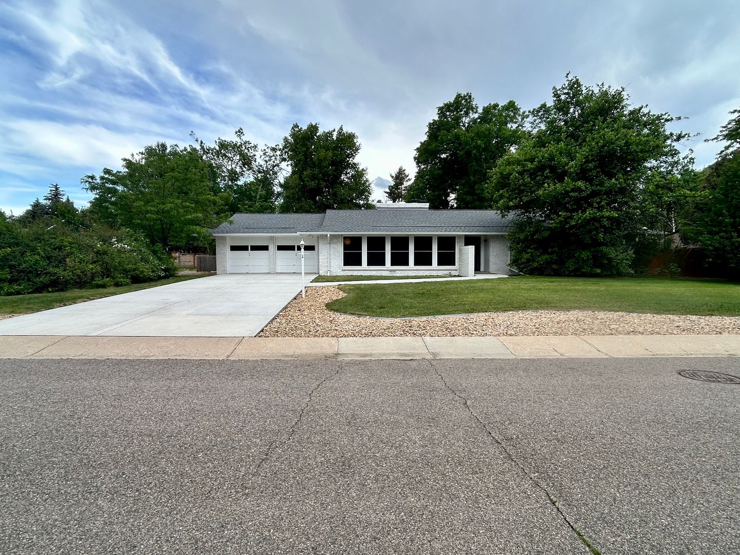 Boulder House: 6820 Harvest Road