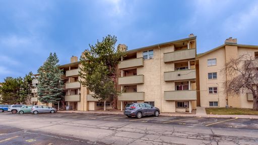 Newly Renovated Apartment in North Boulder – photo 1