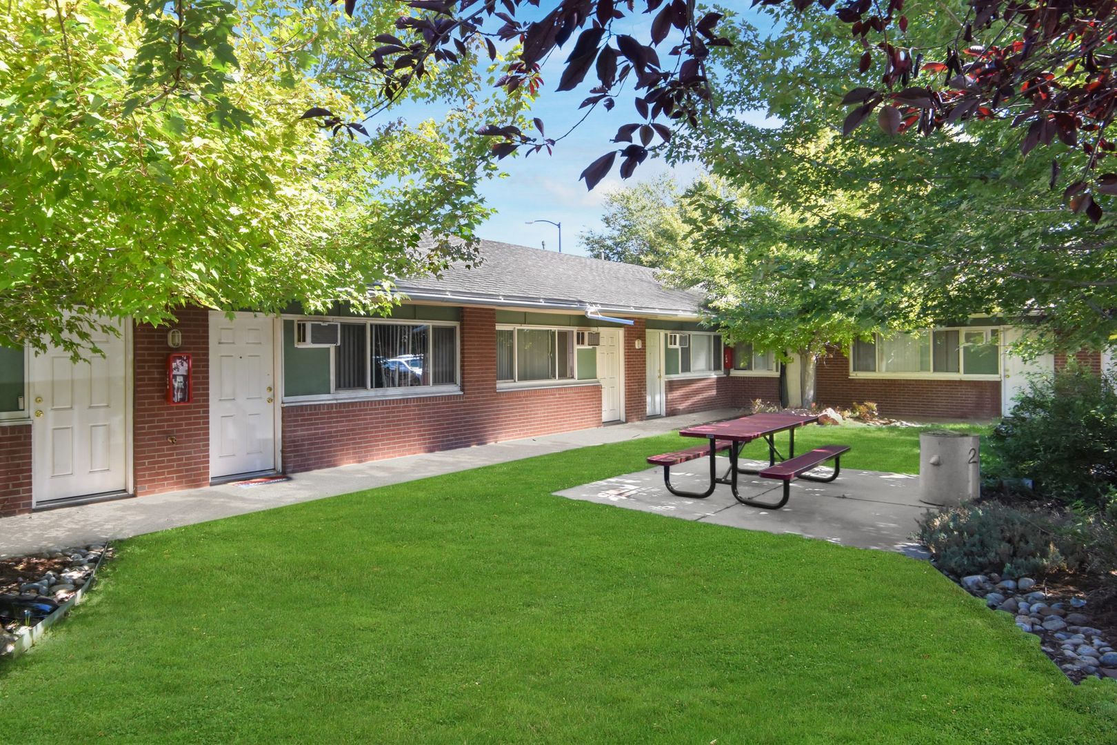 Boulder Condo: 2955 E College Avenue