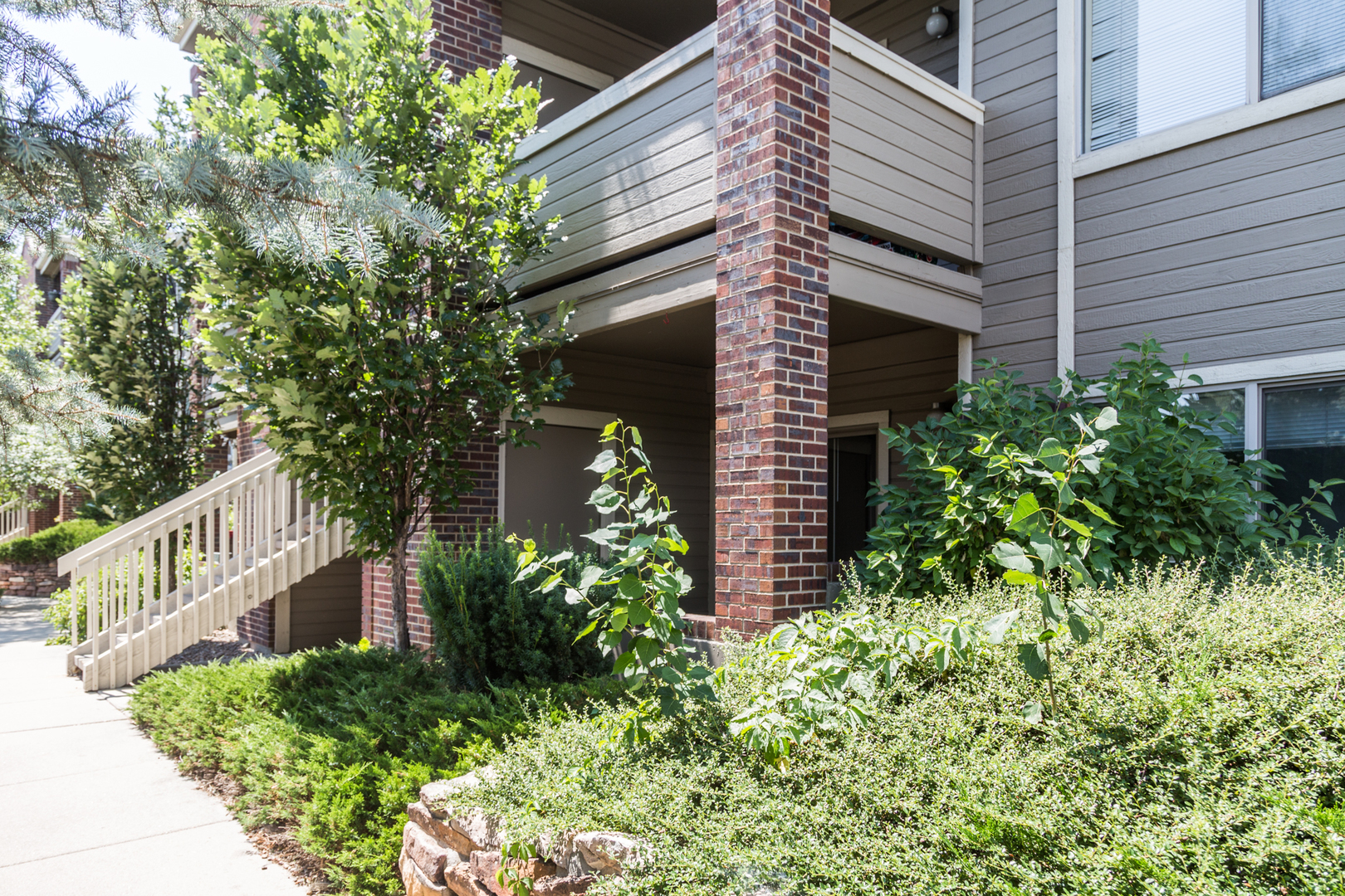 Boulder Condo: 33 South Boulder Circle #116