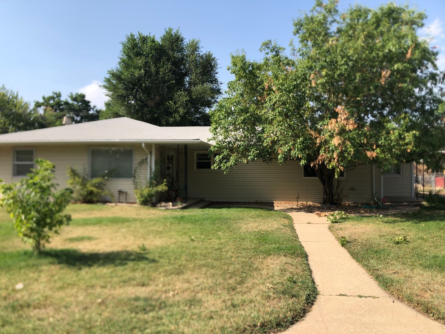 Lafayette House: 303 West Geneseo #A