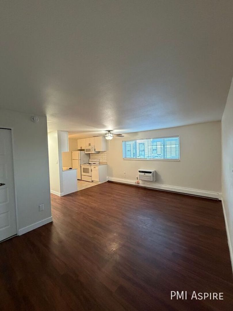 Lakewood Condo: 1060 Teller Street