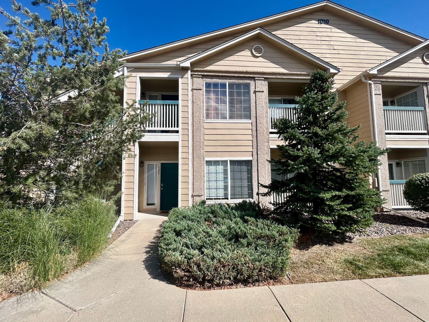 Broomfield Condo: 1010 Opal Street