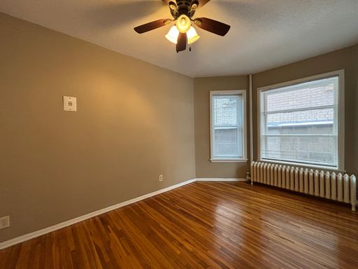 Cozy 1 bedroom near Midway and the green line!