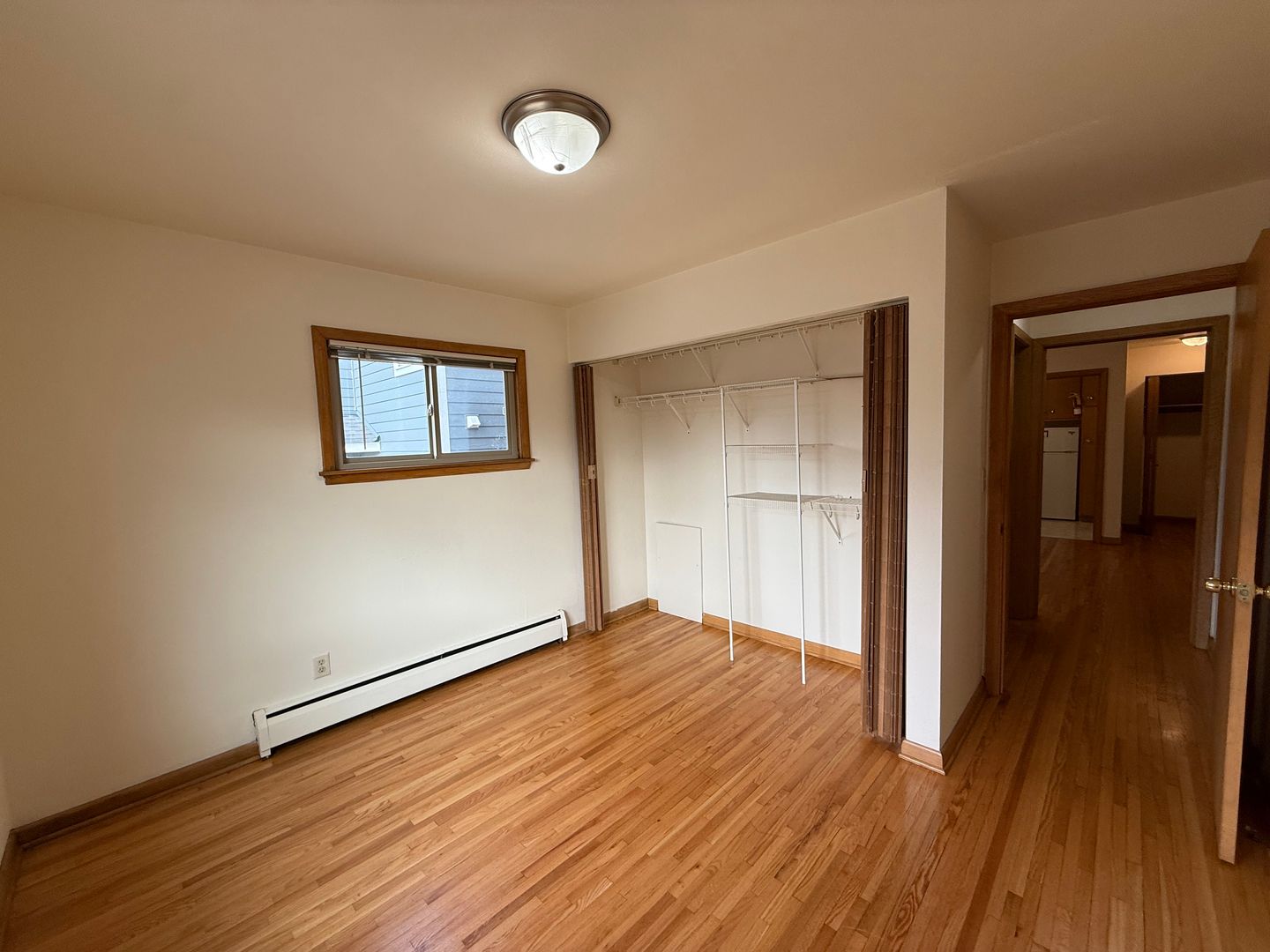 Saint Paul Apartment: 643 Cleveland Ave S