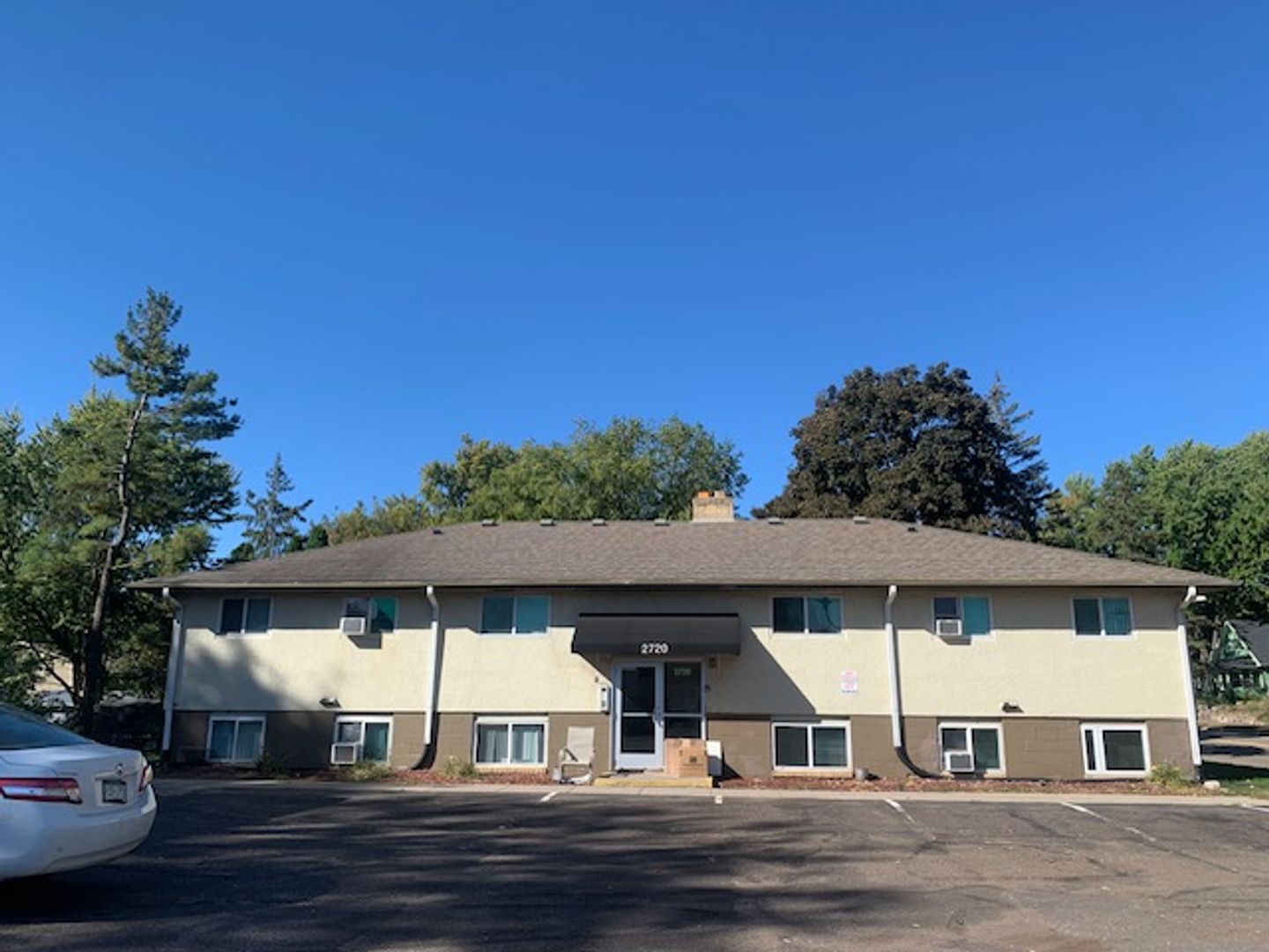 2720 17th Ave E Unit 7, Saint Paul, MN 55109