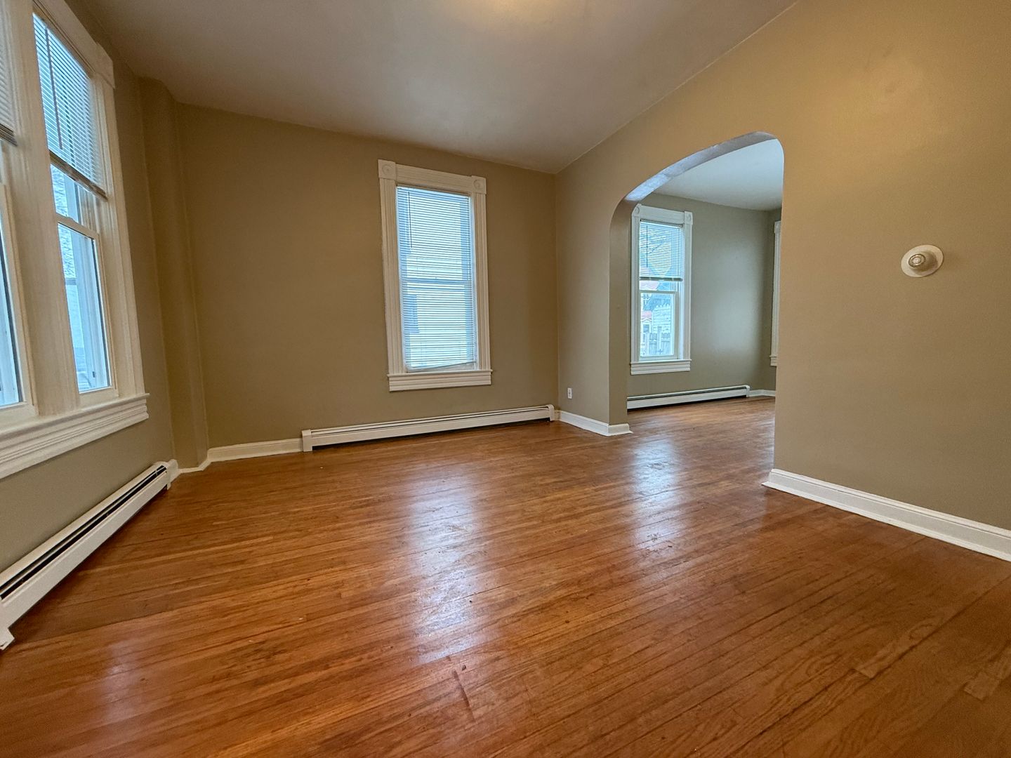 Saint Paul House: 659 4th St E