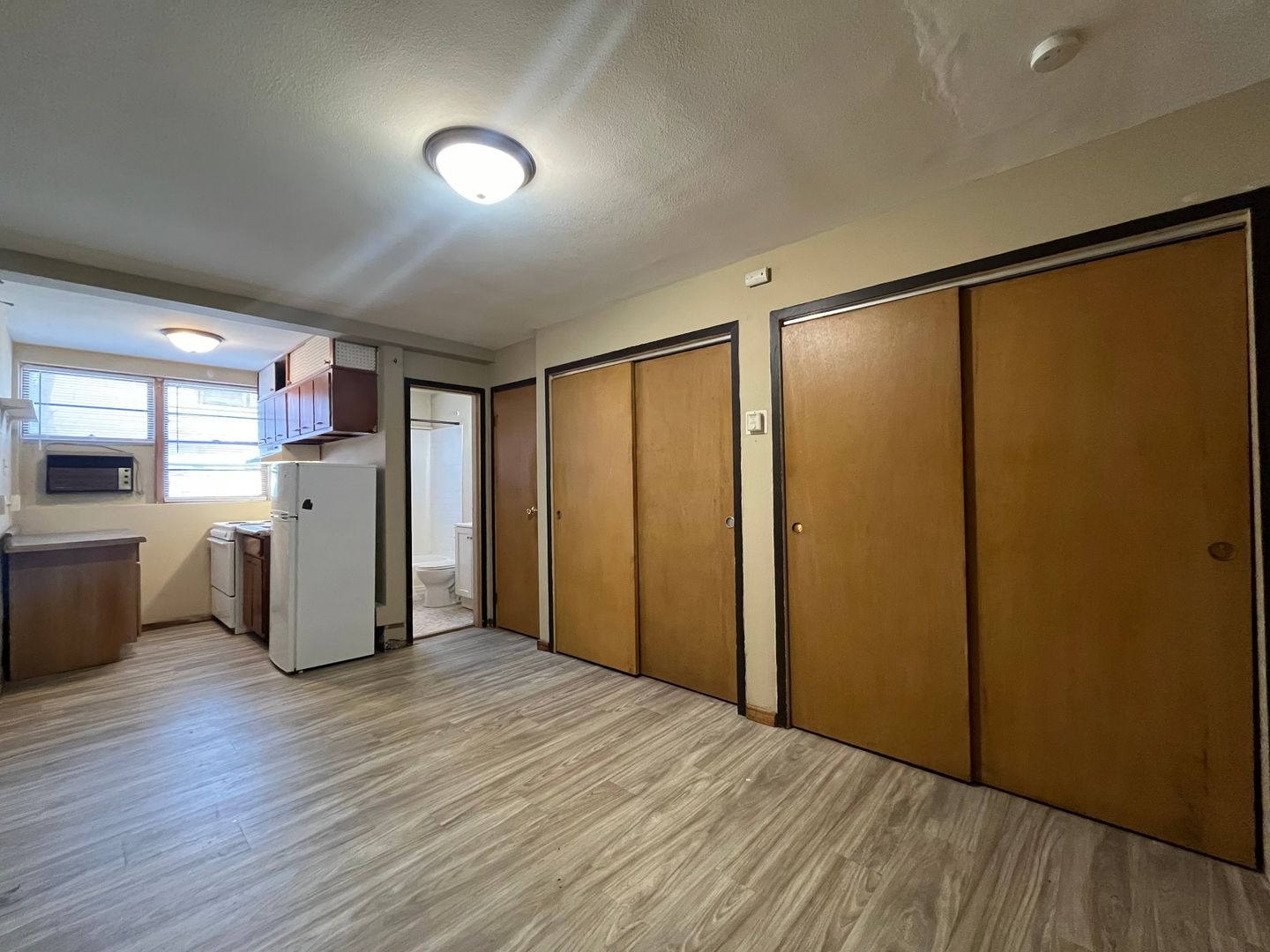 Saint Paul Apartment: 701 East 3rd St