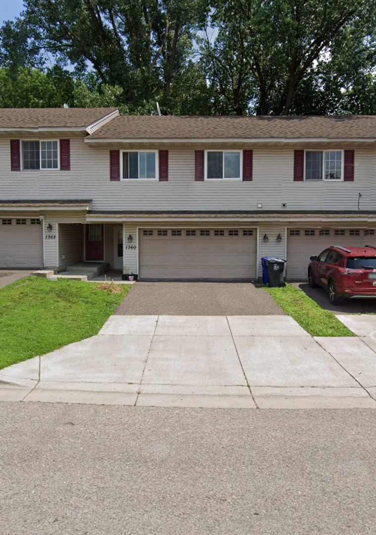 Saint Paul House: 1360 Farrington St