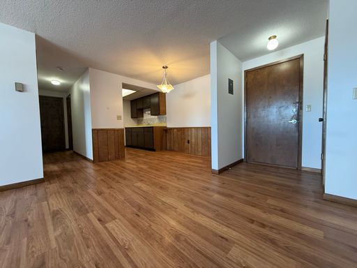 Great Garden Level 1 Bedroom in Willmar!