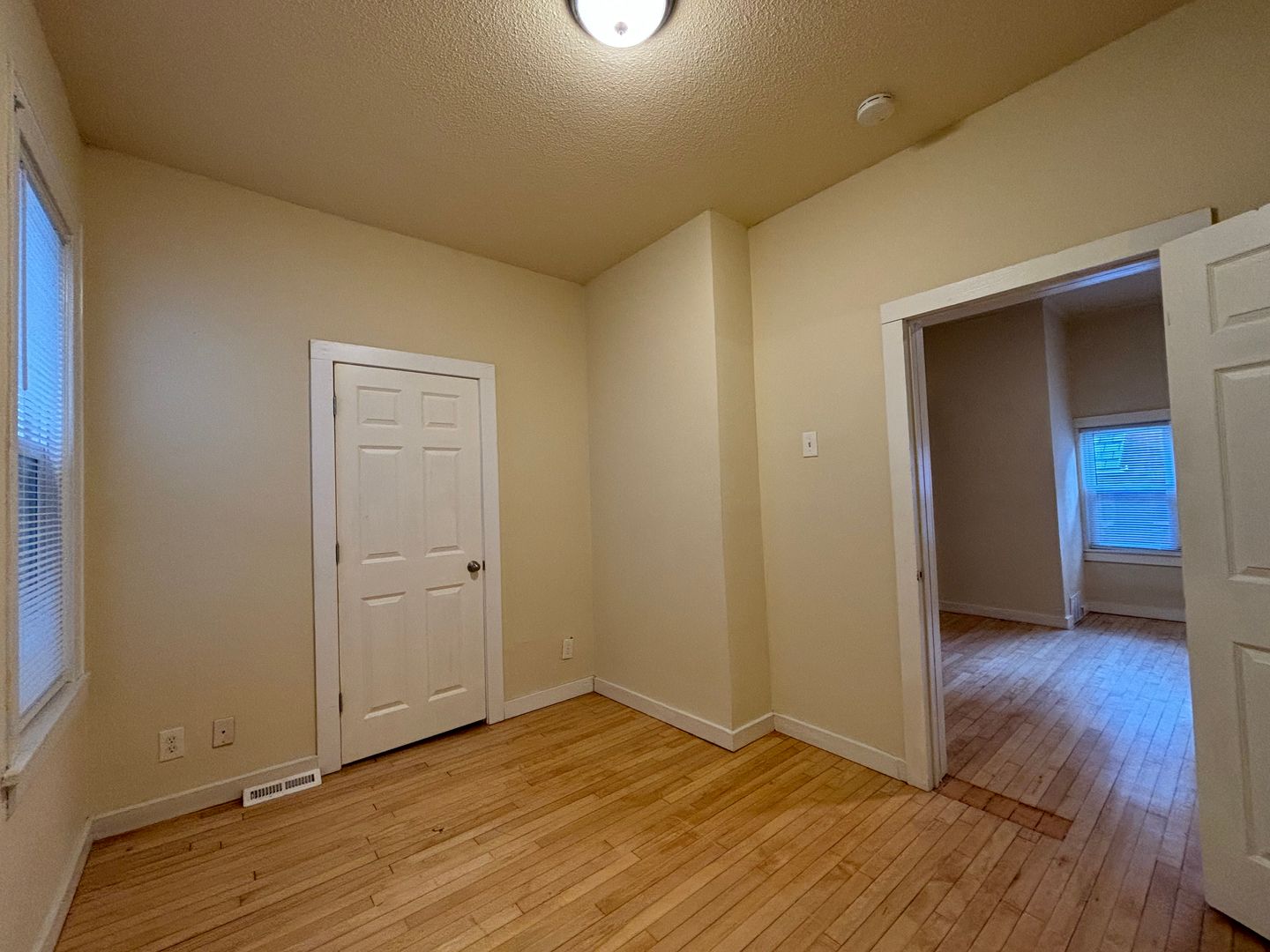 Saint Paul Apartment: 385 Toronto Street