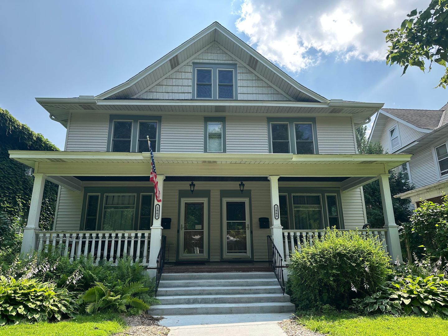 Saint Paul House: 1864 Dayton Ave, St Paul 55104