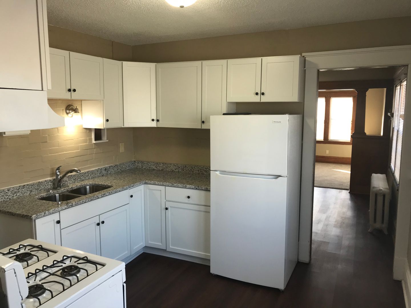 Saint Paul Apartment: 1332 Minnehaha Ave W