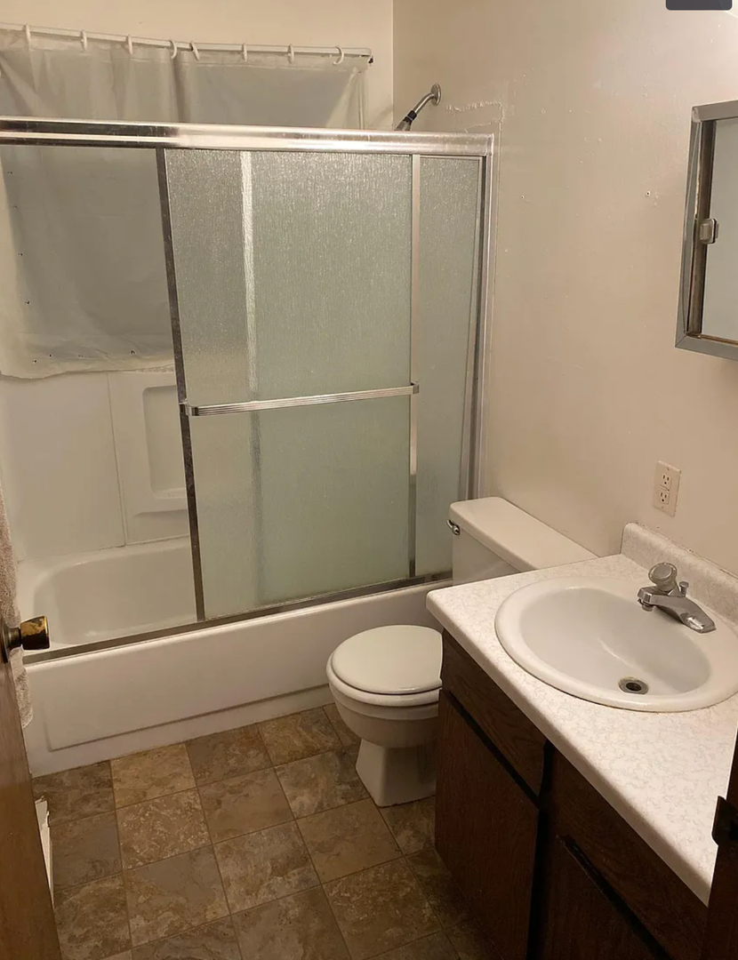 1215 NE 11th Ave Unit 1, Grand Rapids, MN 55744