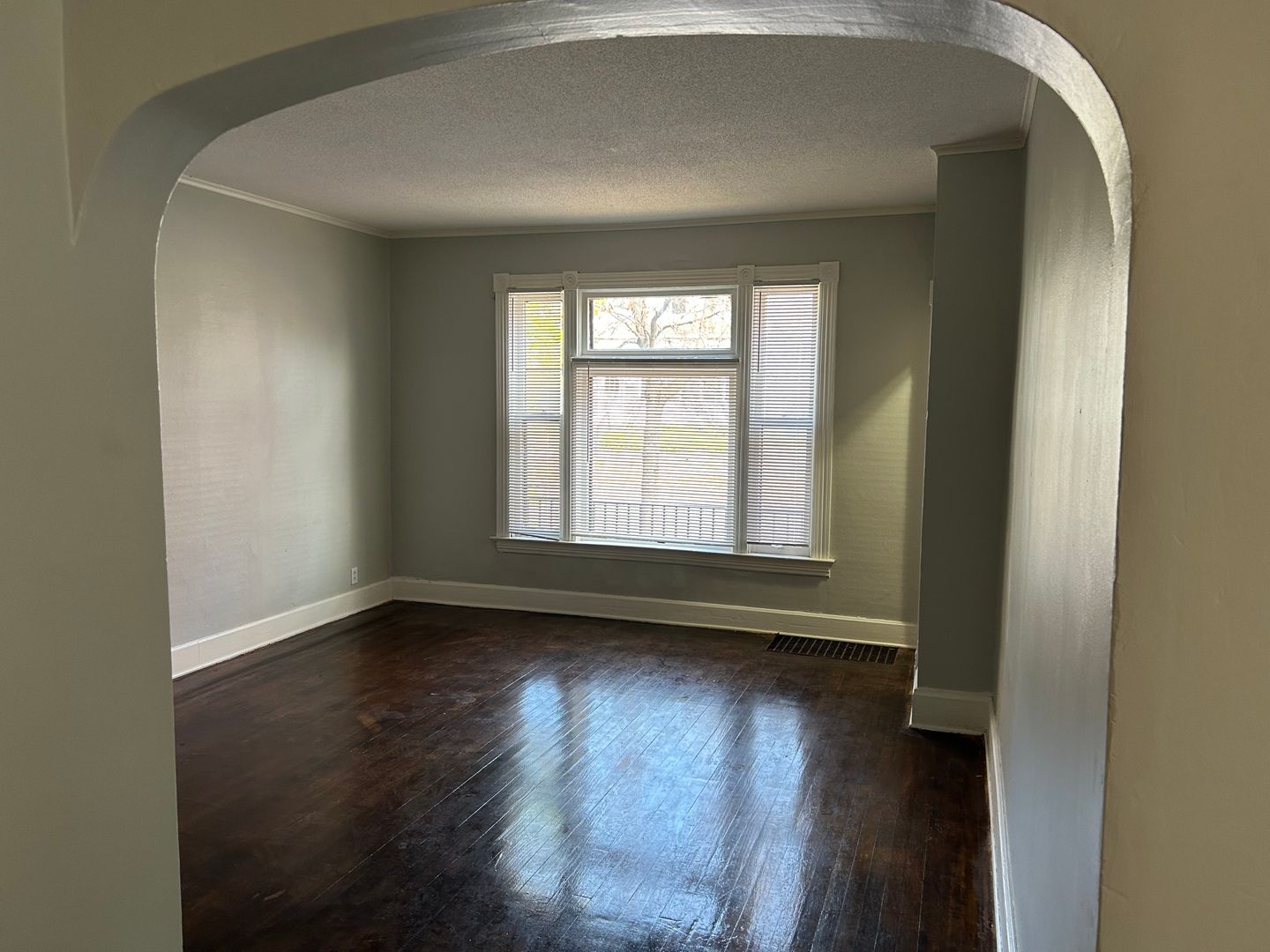 414 Blair Ave, Saint Paul, MN 55103