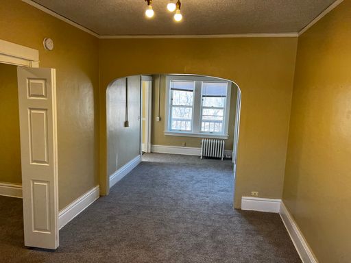 Great 2 bedroom unit on the Greenline! – photo 1