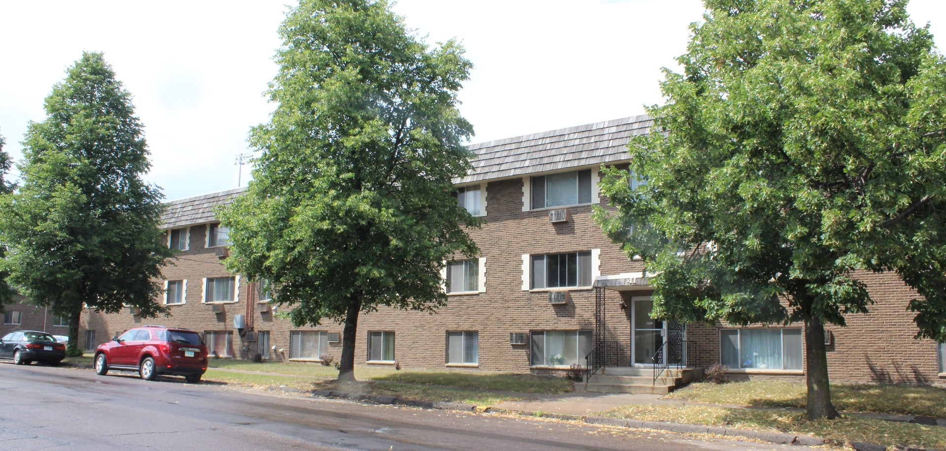 Saint Paul Apartment: 83 Arlington Ave West