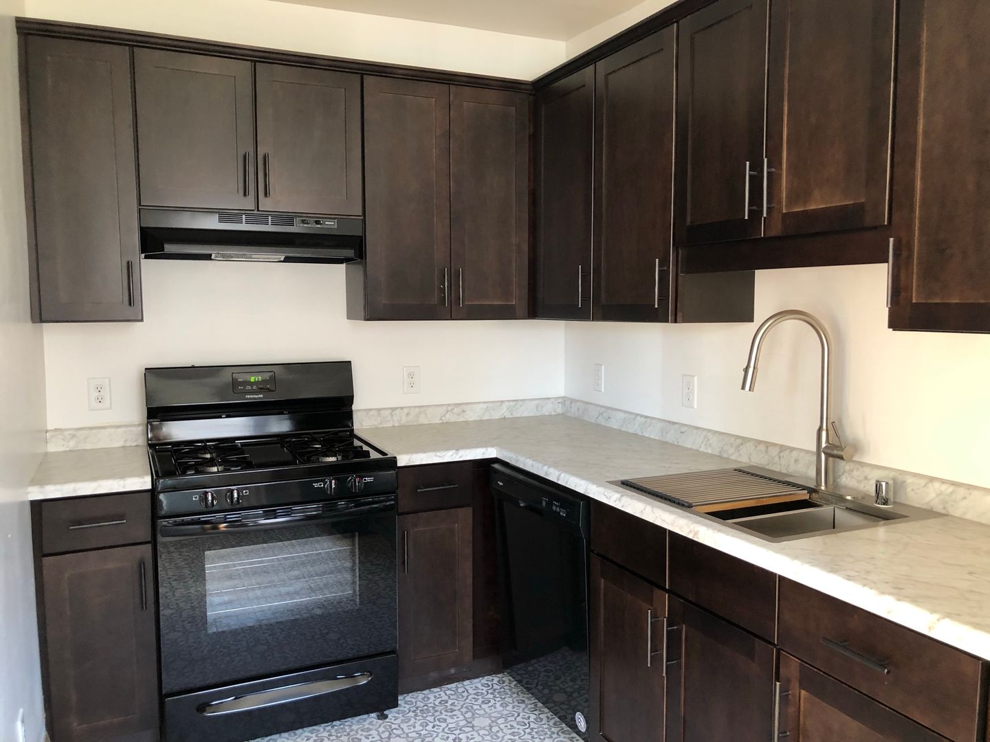 Saint Paul Apartment: 170 Summit Ave