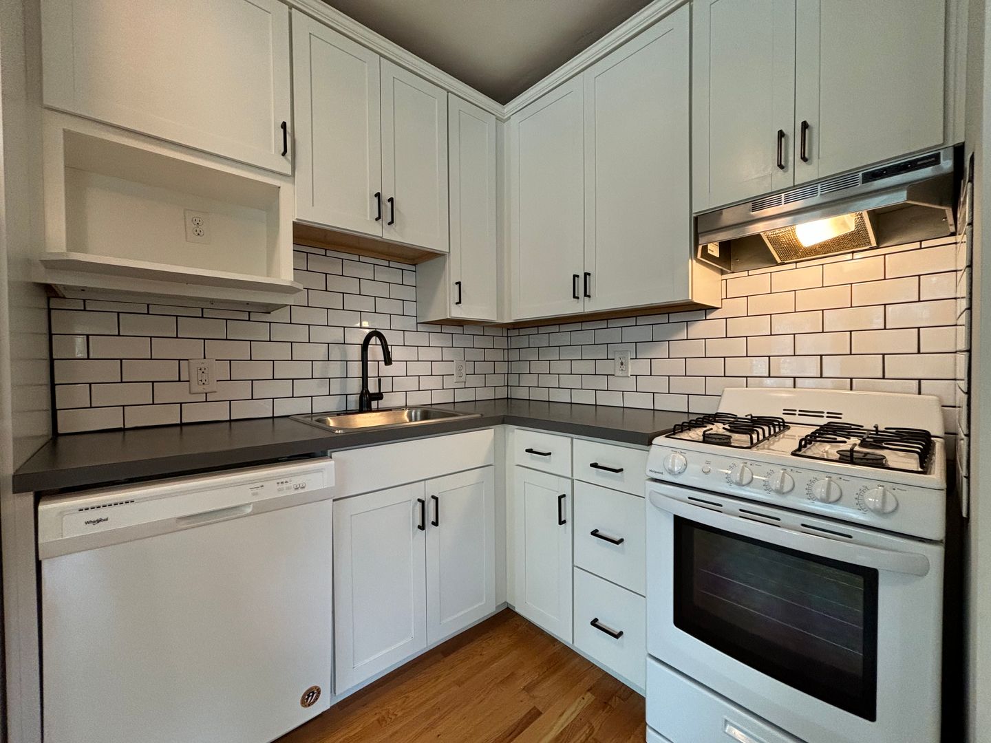 Saint Paul Apartment: 451 Fairview Ave N
