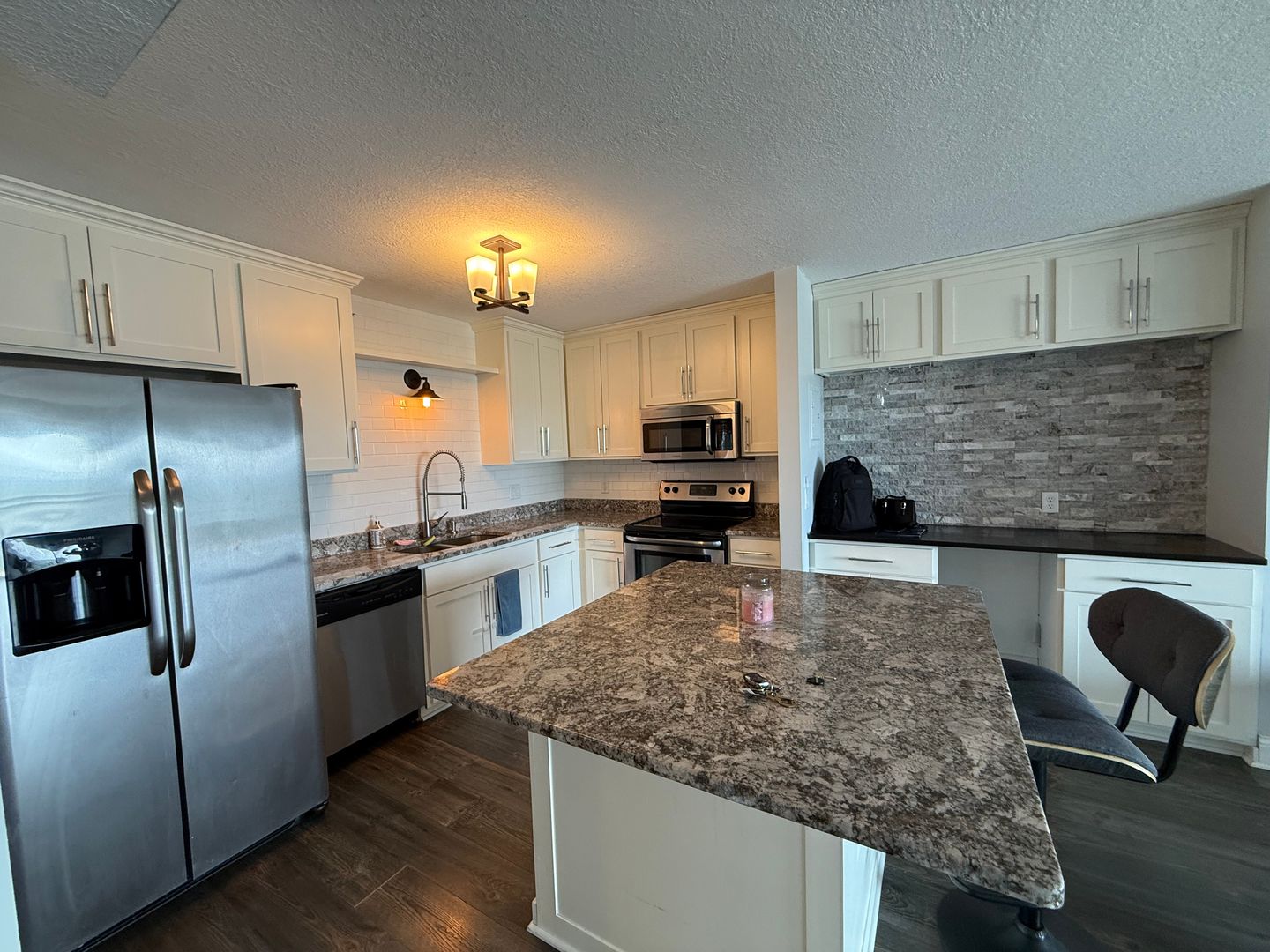 Saint Paul House: 26 W 10th St Unit 1503