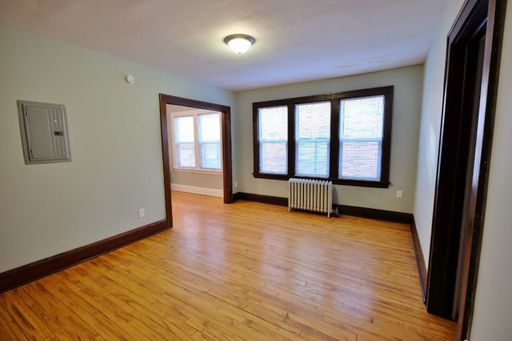 Spacious Studio Close to Macalester College and the University of St. Thomas. – photo 1