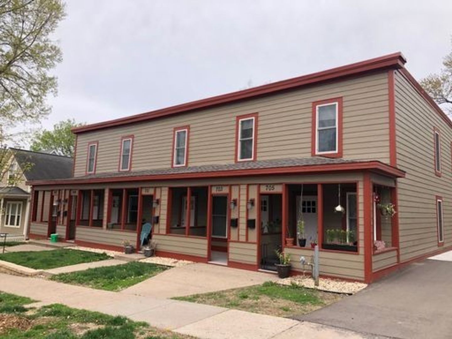 Saint Paul Apartment: 697-705 Conway St